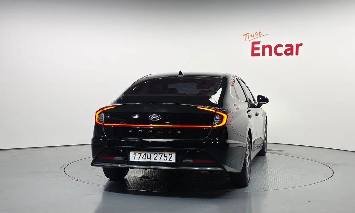 Hyundai Sonata 2023 из KR, фото 2