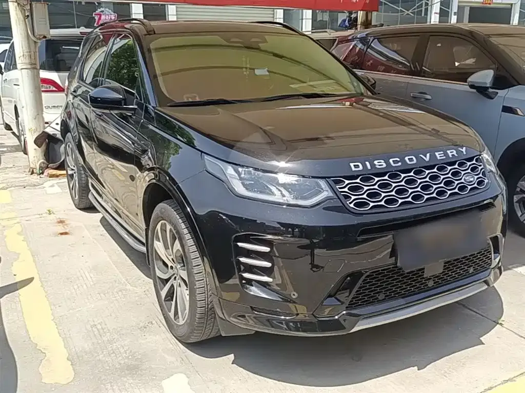 Land Rover Discovery Sport — фото 10