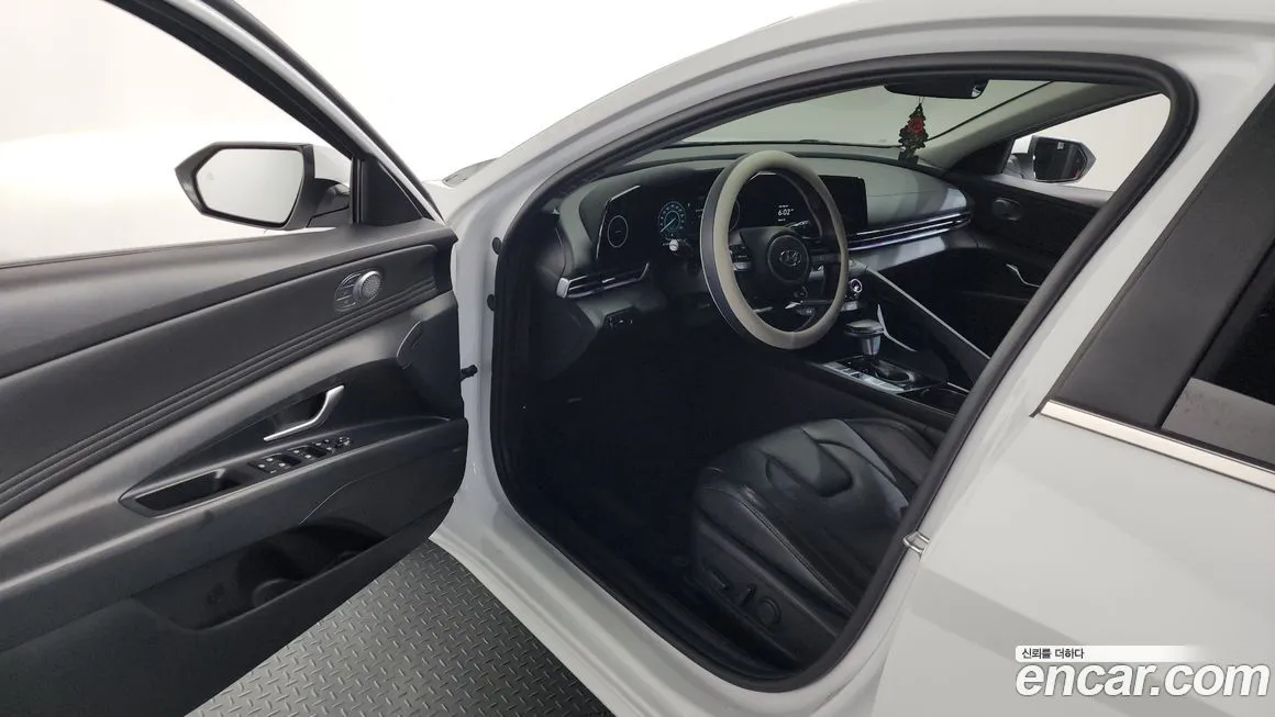 Hyundai AVANTE 2021 из KR, фото 8