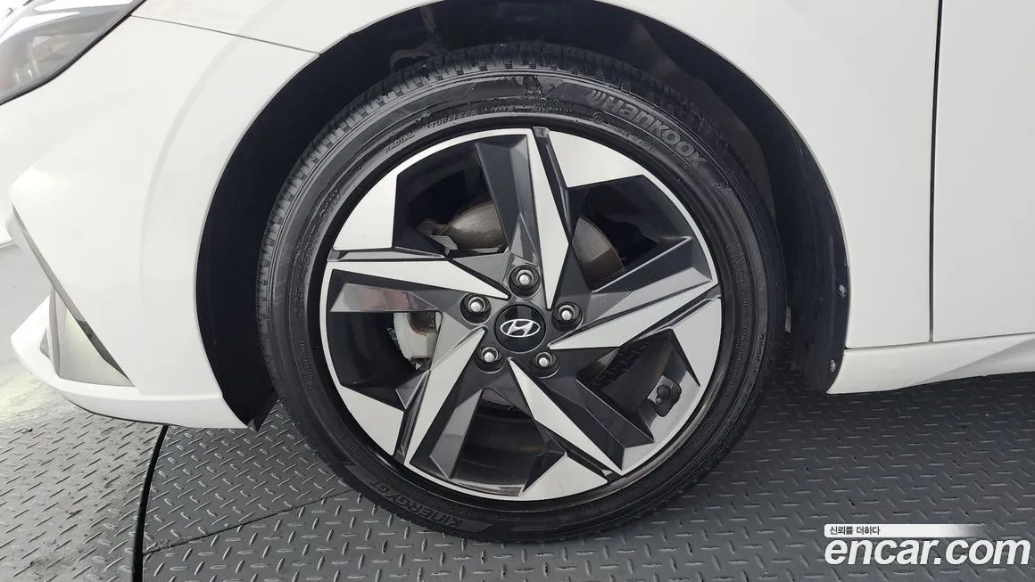 Hyundai AVANTE 2021 из KR, фото 9