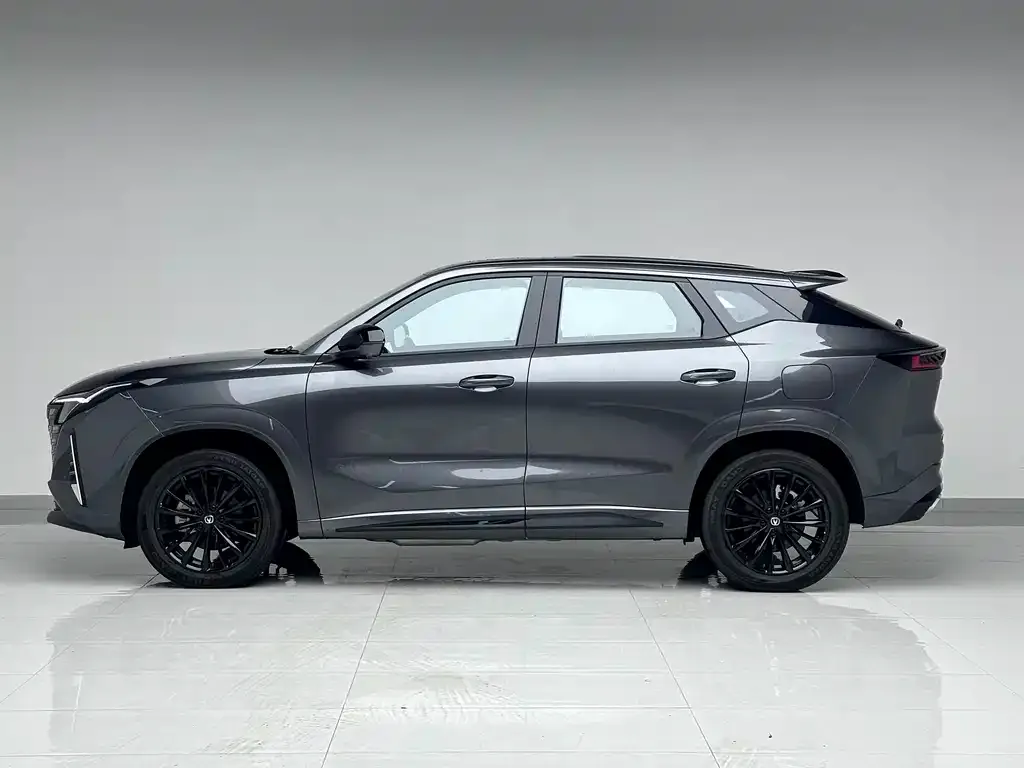 Changan UNI-Z New Energy 2026 из CN, фото 3