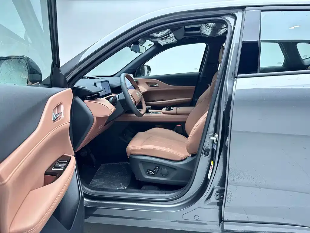 Changan UNI-Z New Energy 2026 из CN, фото 9