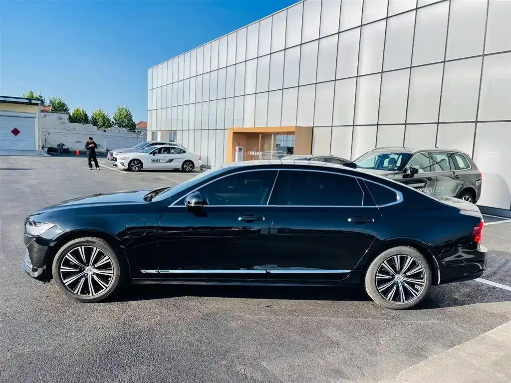 Volvo S90 PHEV 2021 из CN, фото 7