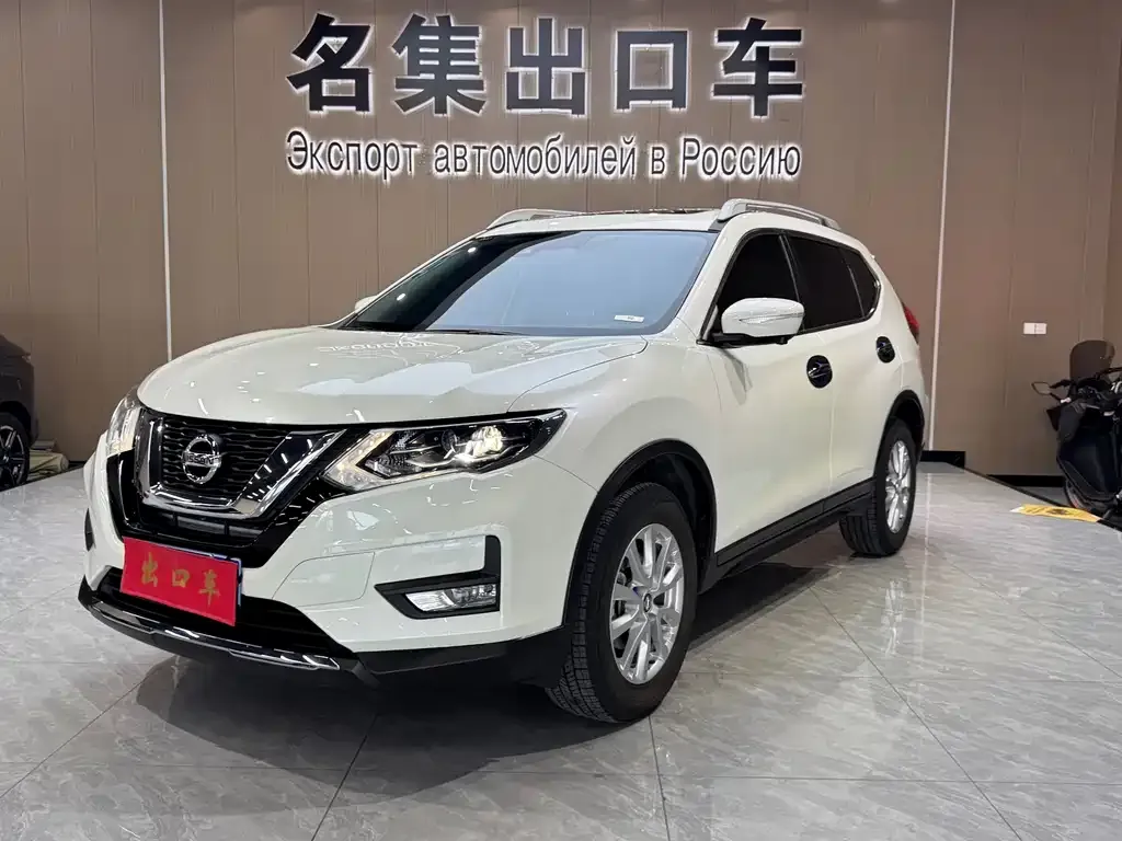 Nissan X-Trail — фото 1