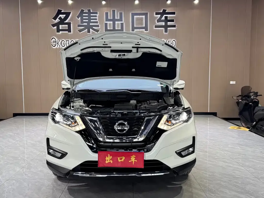 Nissan X-Trail — фото 10