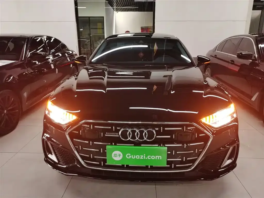 Audi A7L — фото 3