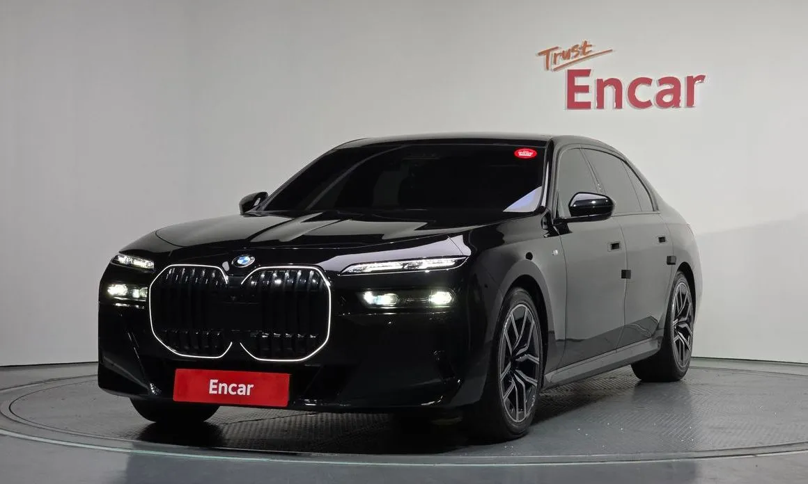 BMW 7-Series