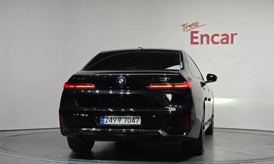 BMW 7-Series 2024 из KR, фото 5