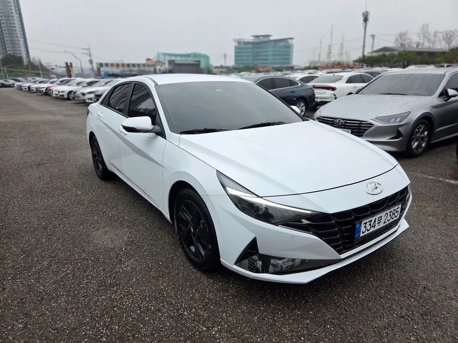 Hyundai AVANTE — фото 5