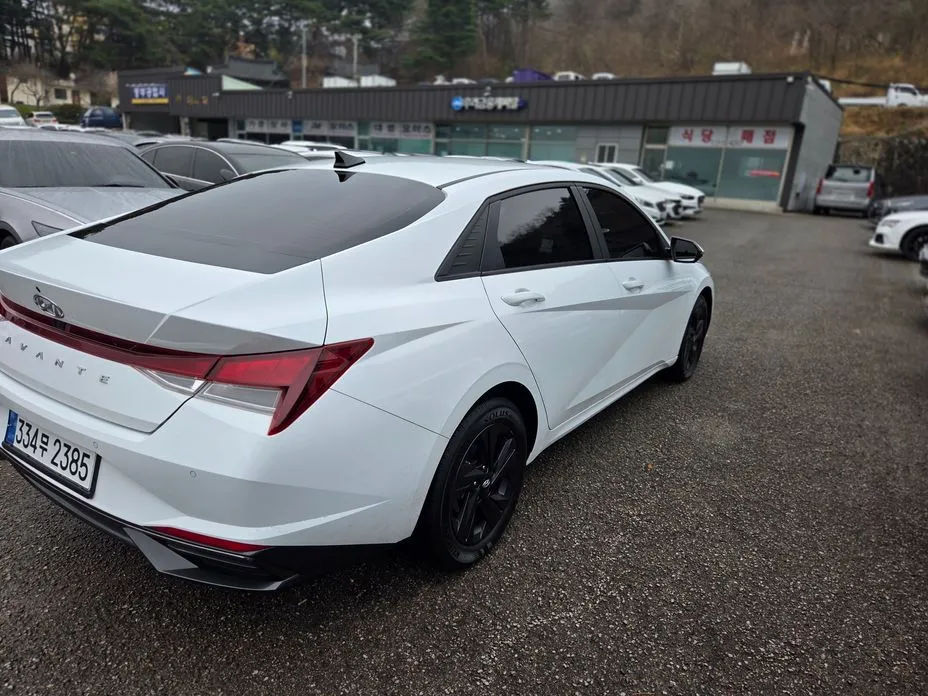 Hyundai AVANTE — фото 8