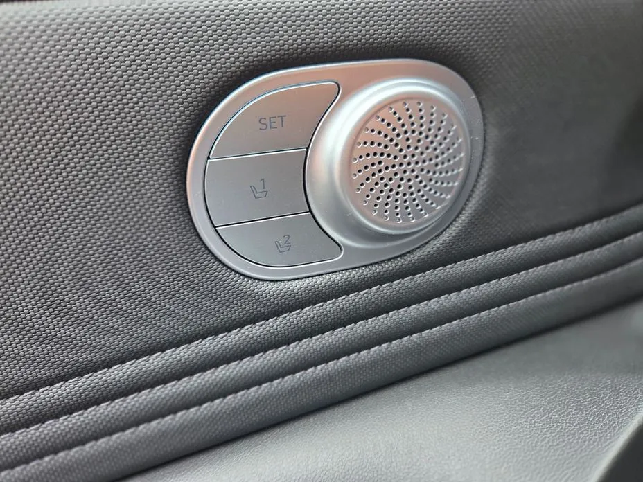 Hyundai AVANTE — фото 4