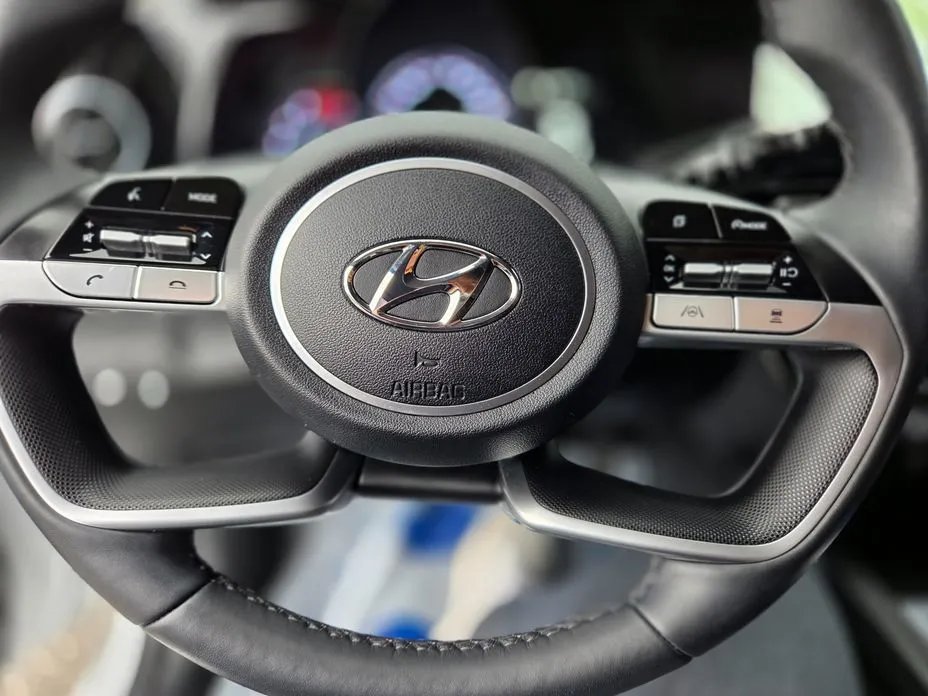 Hyundai AVANTE — фото 7