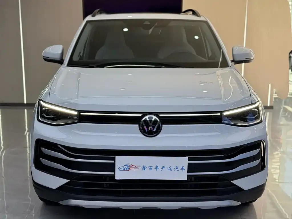 Volkswagen Tharu — фото 2