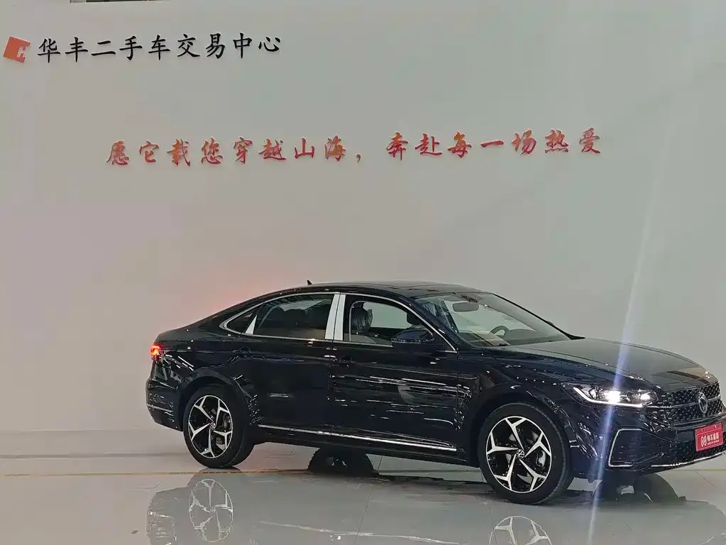 Volkswagen Passat — фото 4