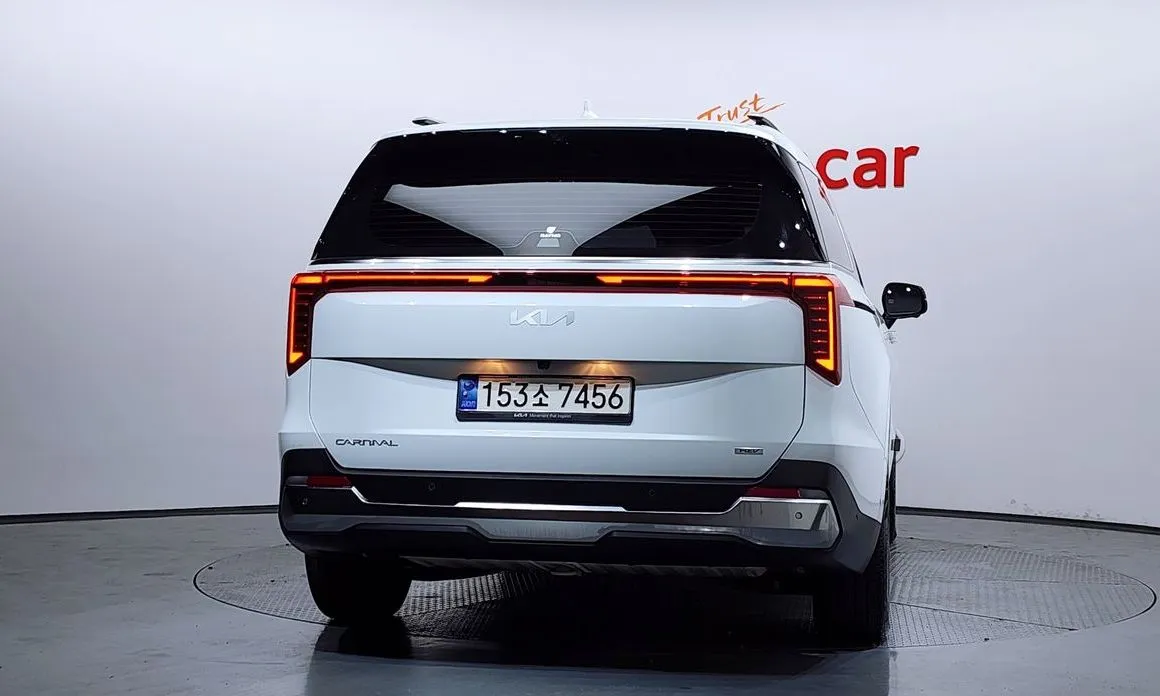 Kia Carnival 2024 из KR, фото 2