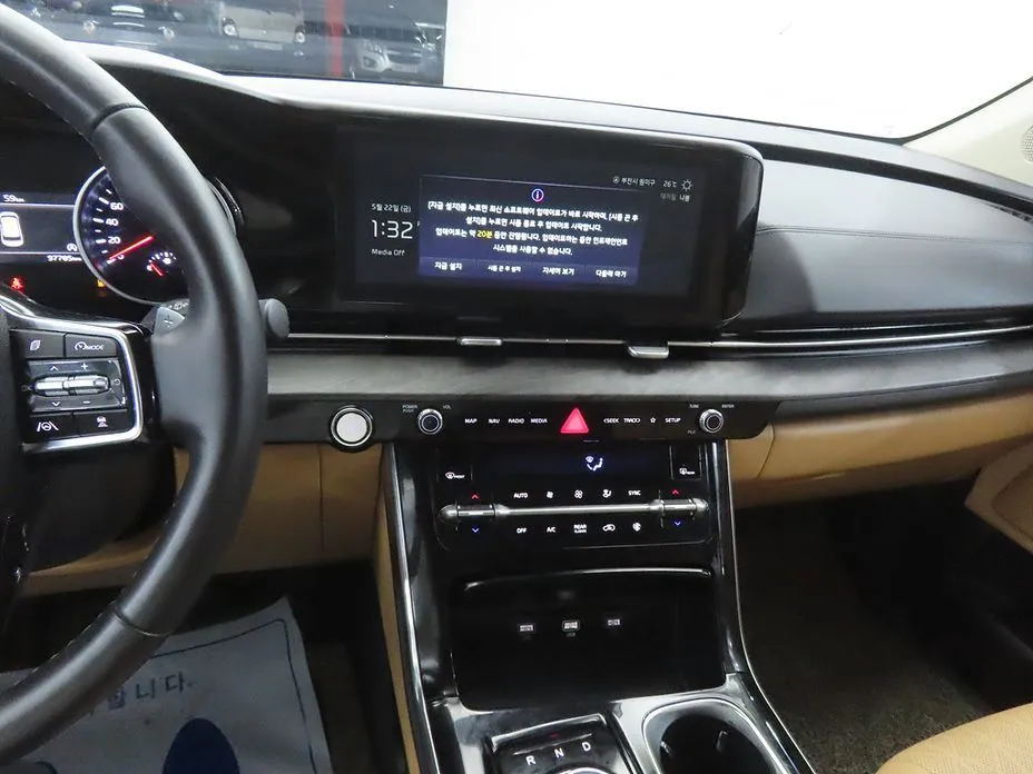 Kia Carnival 2023 из KR, фото 2