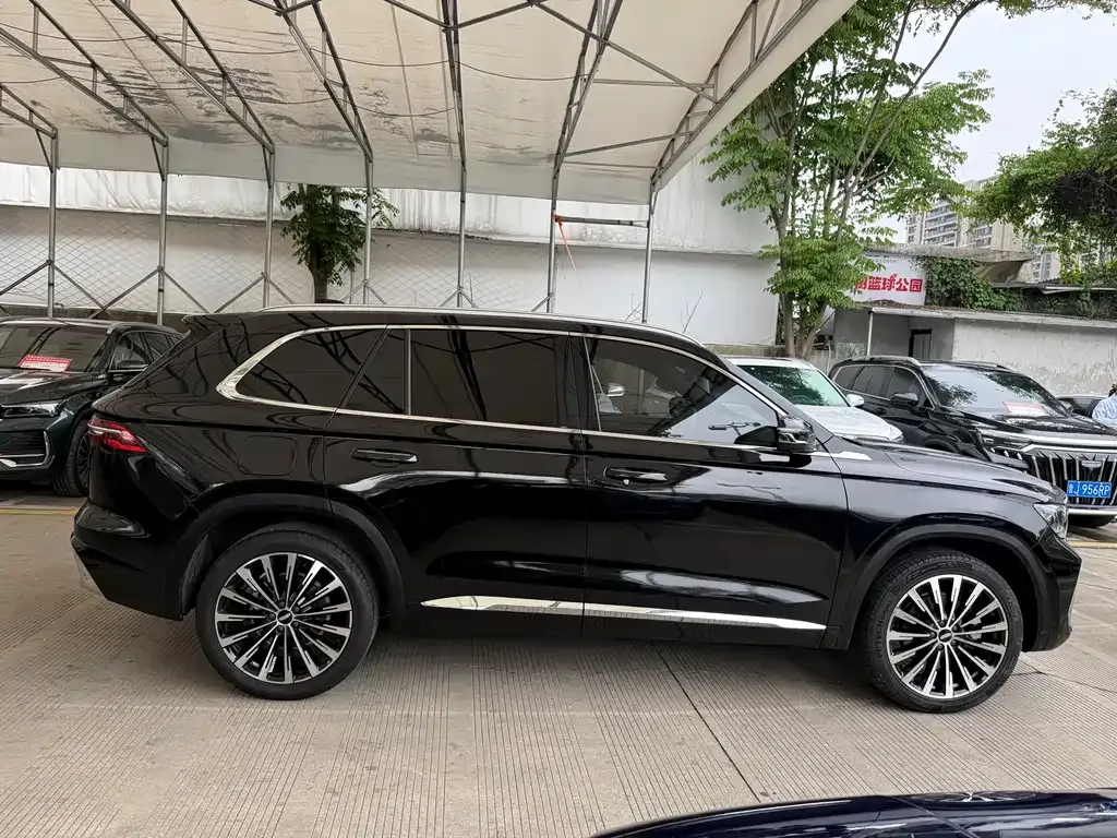 Geely Xingyue L — фото 6