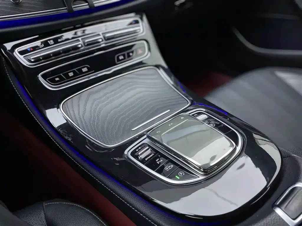 Mercedes-Benz E-Class (Import) — фото 6