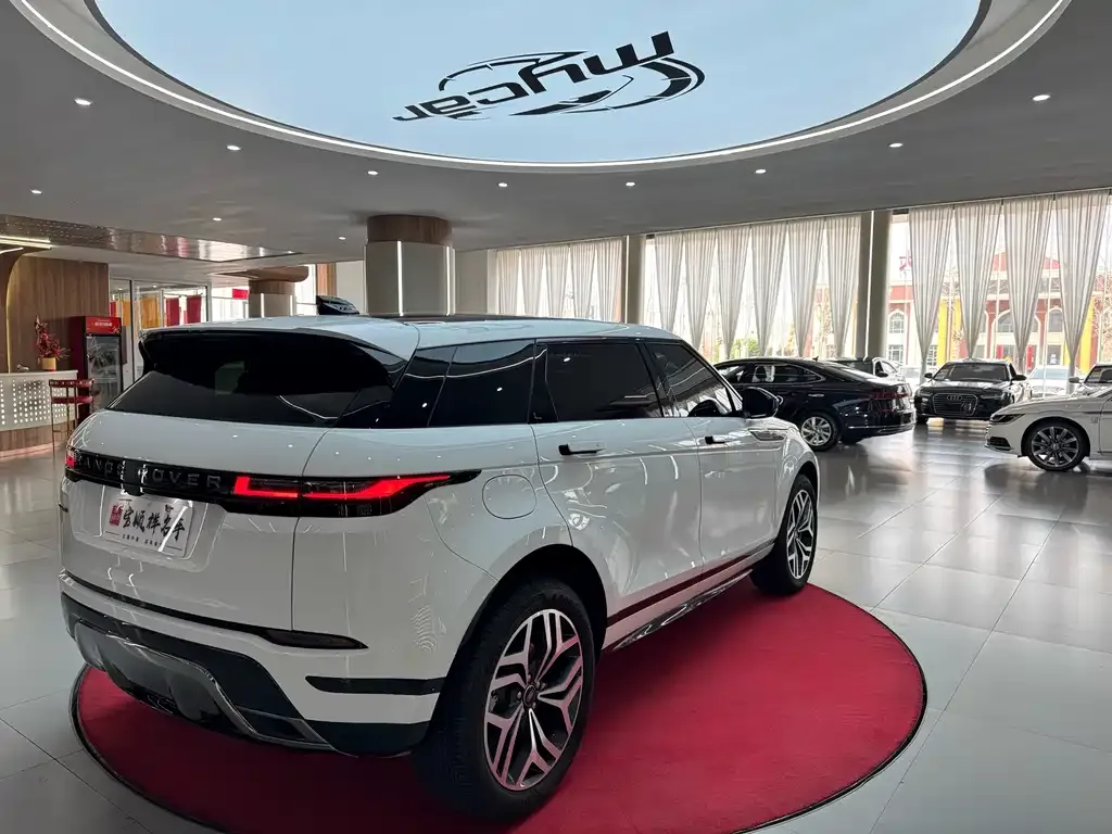 Land Rover Evoque — фото 9