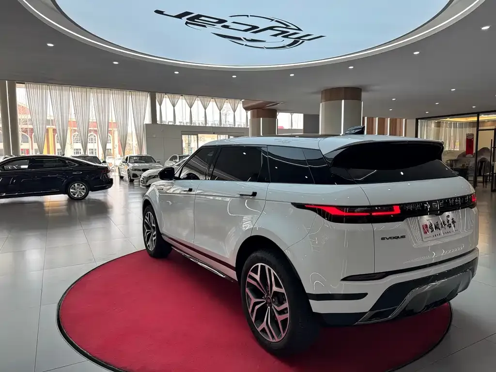 Land Rover Evoque — фото 5