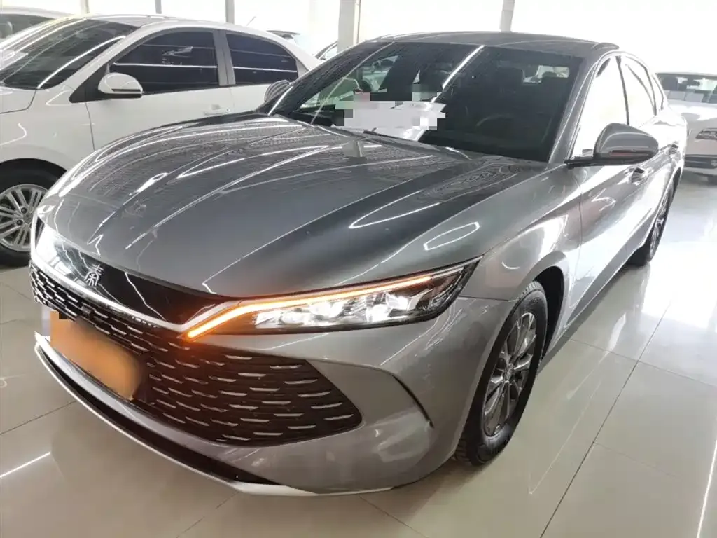 BYD Qin L — фото 1