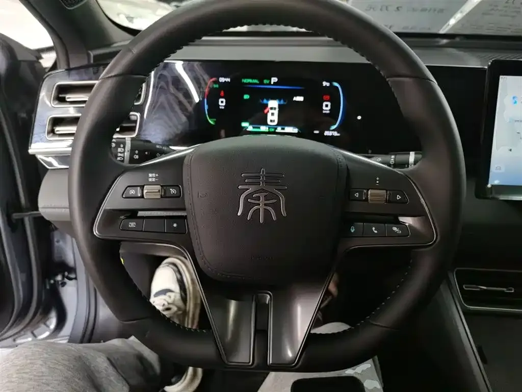 BYD Qin L — фото 4