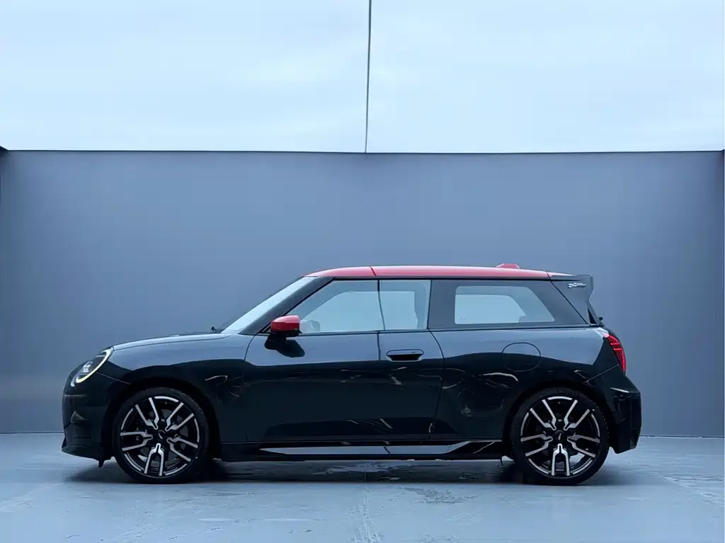 MINI Cooper EV — фото 3