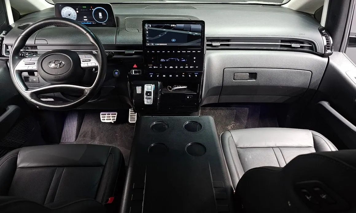 Hyundai Staria 2023 из KR, фото 6