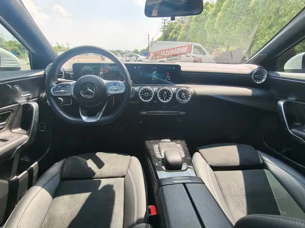 Mercedes-Benz A-Class 2022 из CN, фото 8