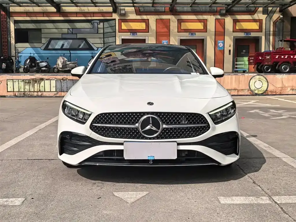 Mercedes-Benz A-Class — фото 10