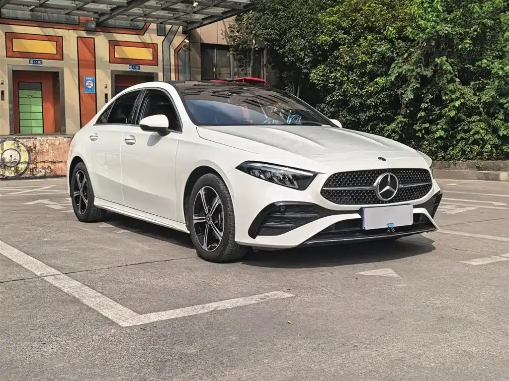 Mercedes-Benz A-Class — фото 7