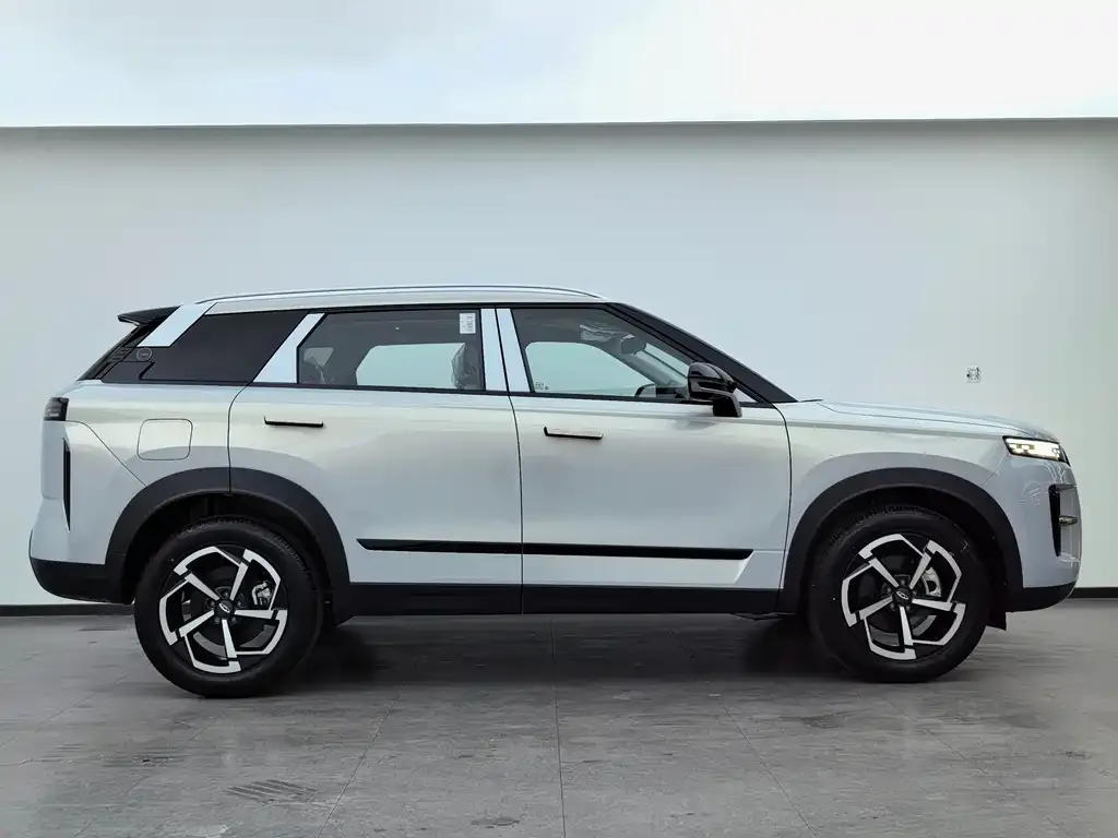 Chery Tiggo 7 — фото 3