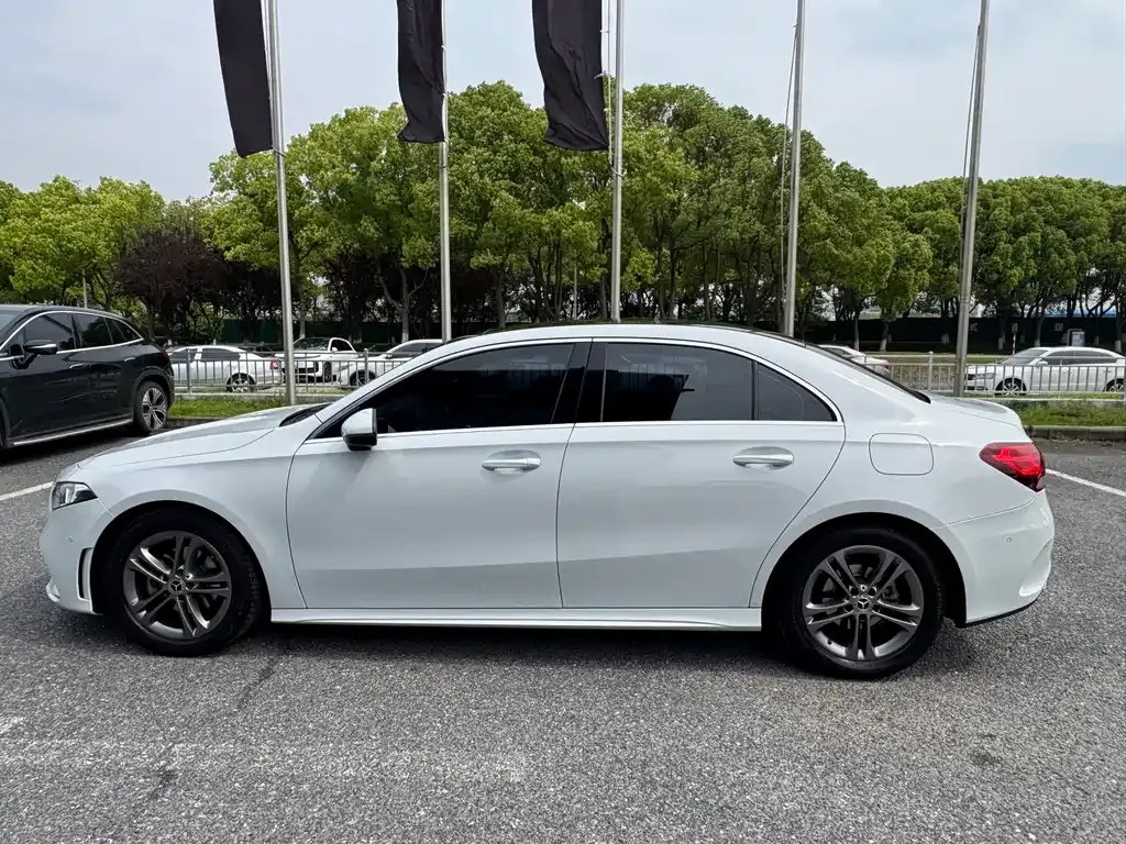 Mercedes-Benz A-Class 2021 из CN, фото 4