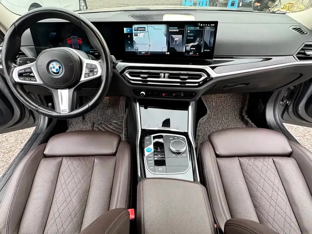 BMW i3 — фото 10