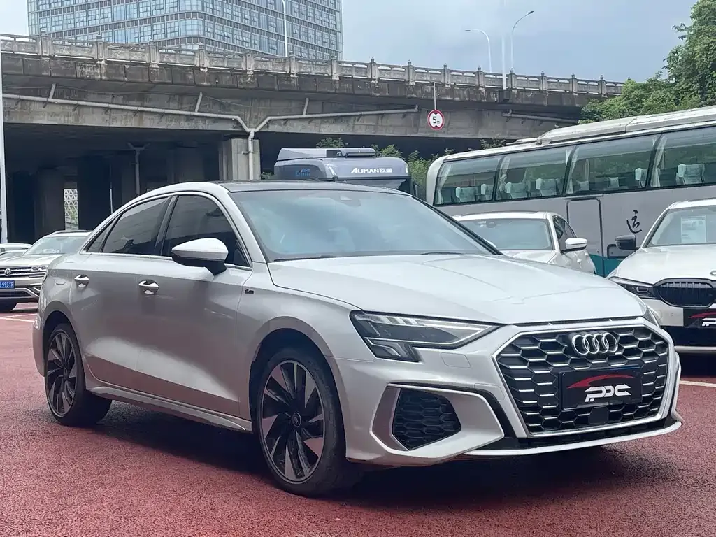Audi A3 — фото 10