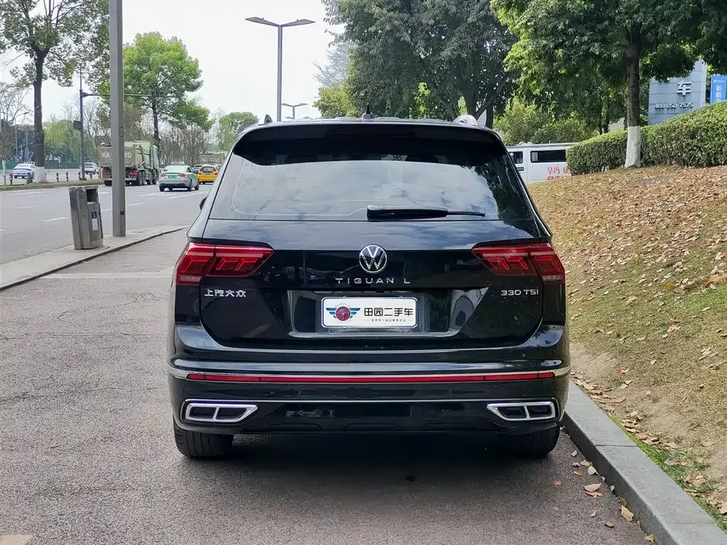 Volkswagen Tiguan L — фото 5