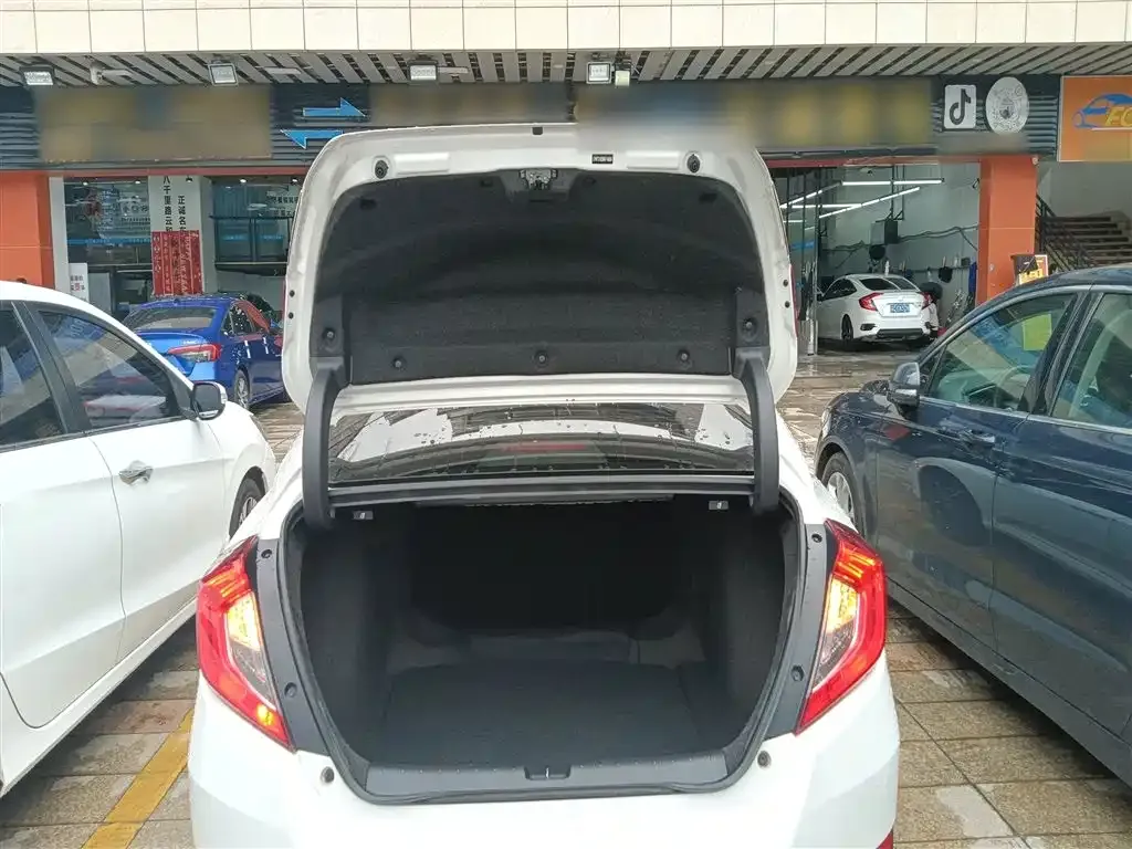 Honda Civic 2021 из CN, фото 3