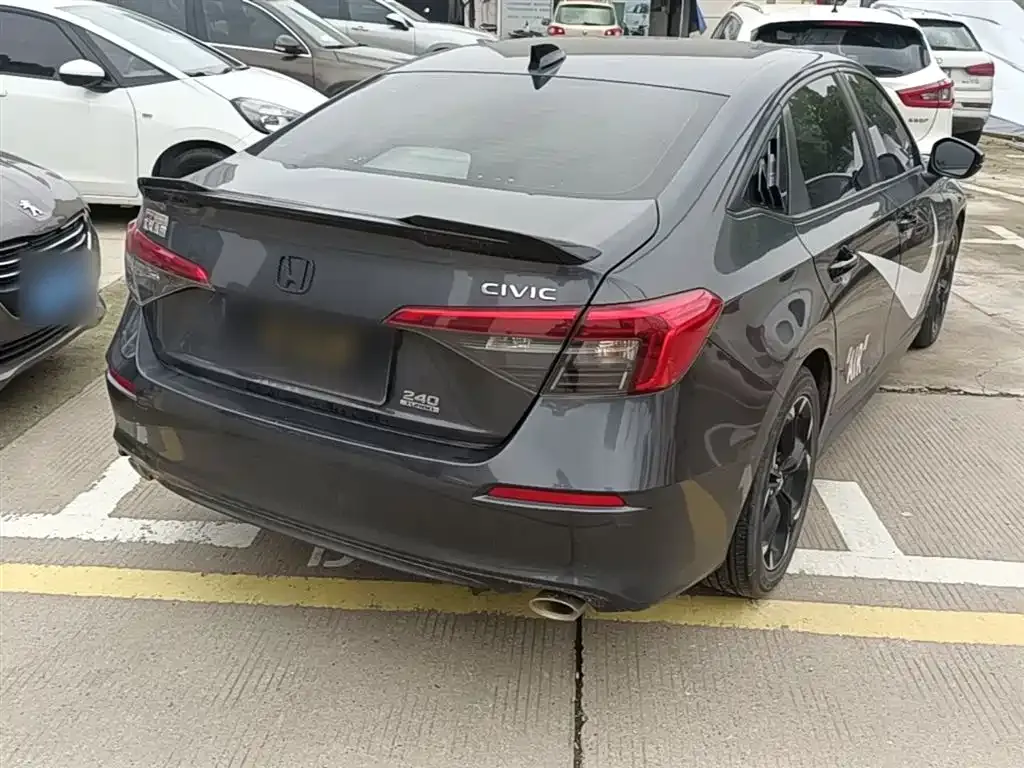 Honda Civic — фото 7