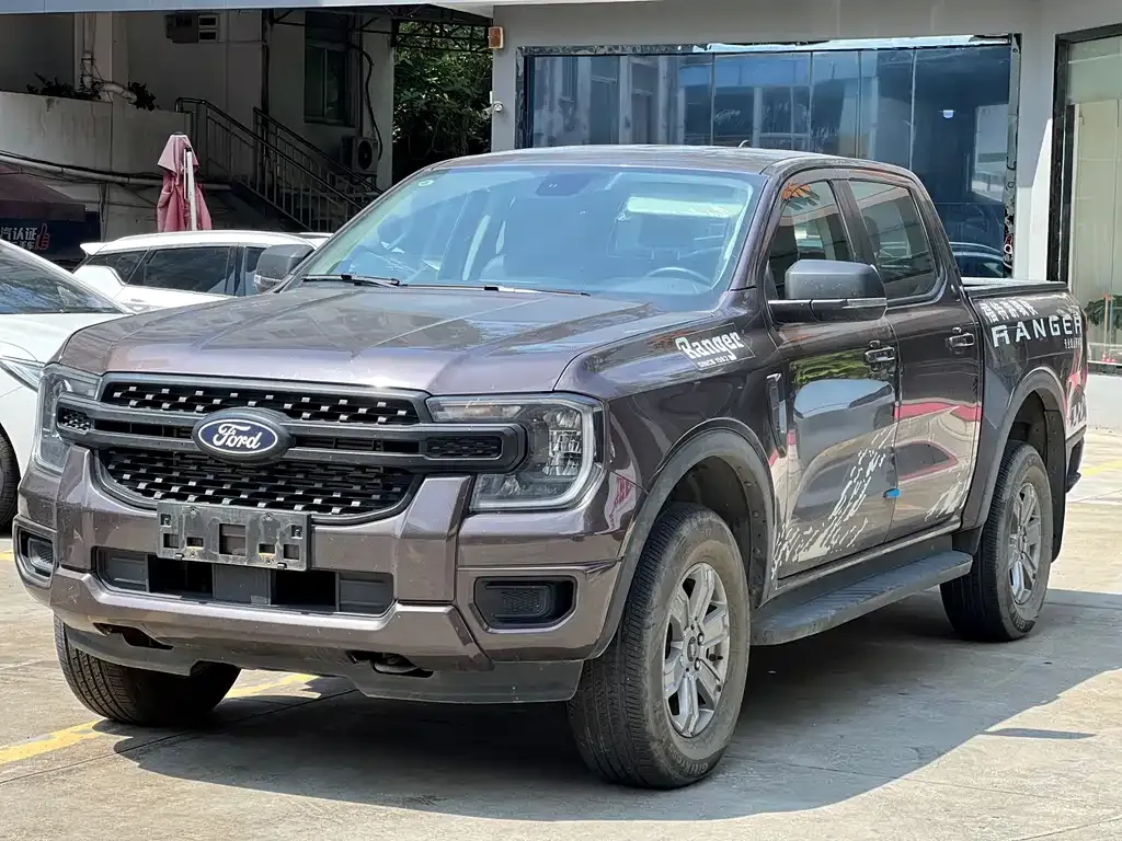 Ford Ranger — фото 1