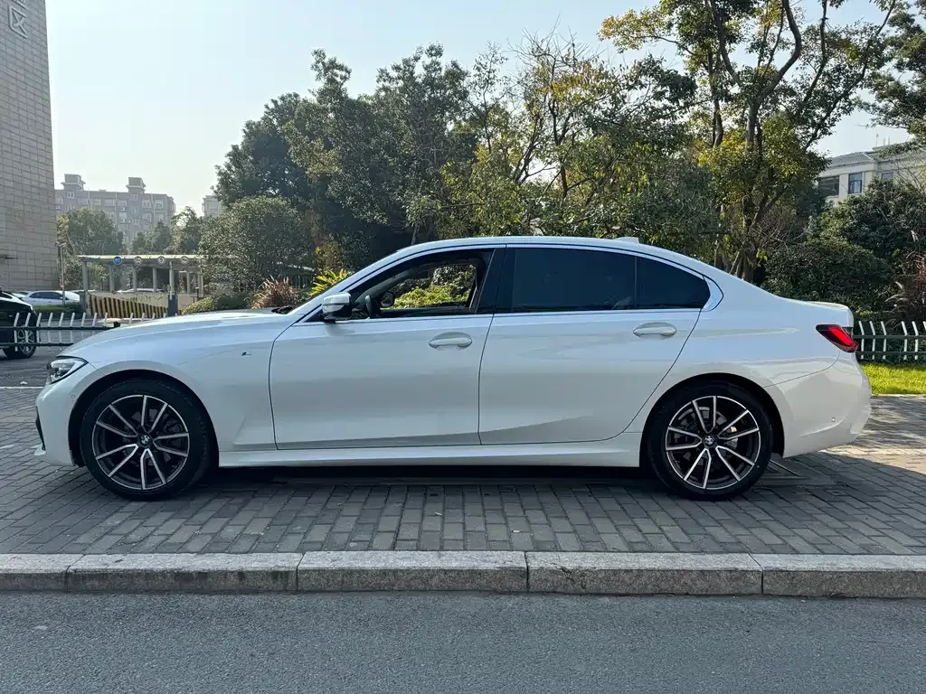 BMW 3 Series — фото 5