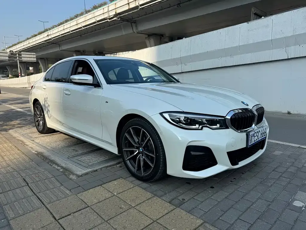 BMW 3 Series — фото 10