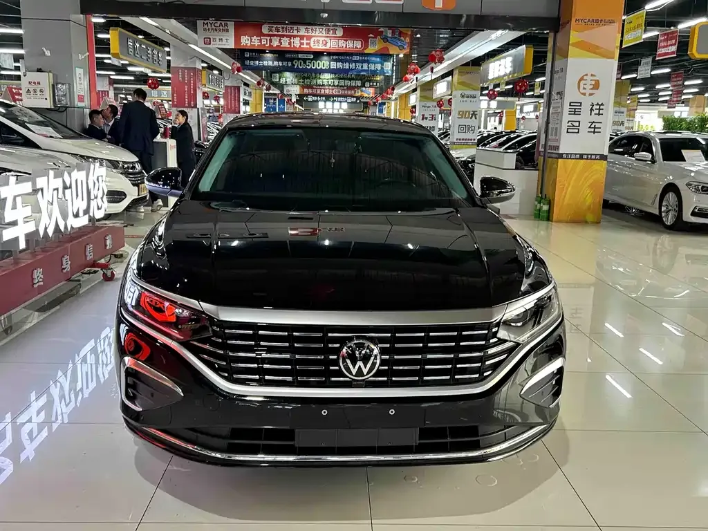 Volkswagen Passat — фото 8