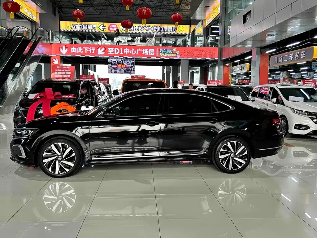 Volkswagen Passat — фото 5
