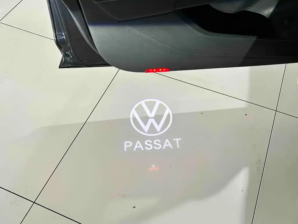 Volkswagen Passat — фото 2