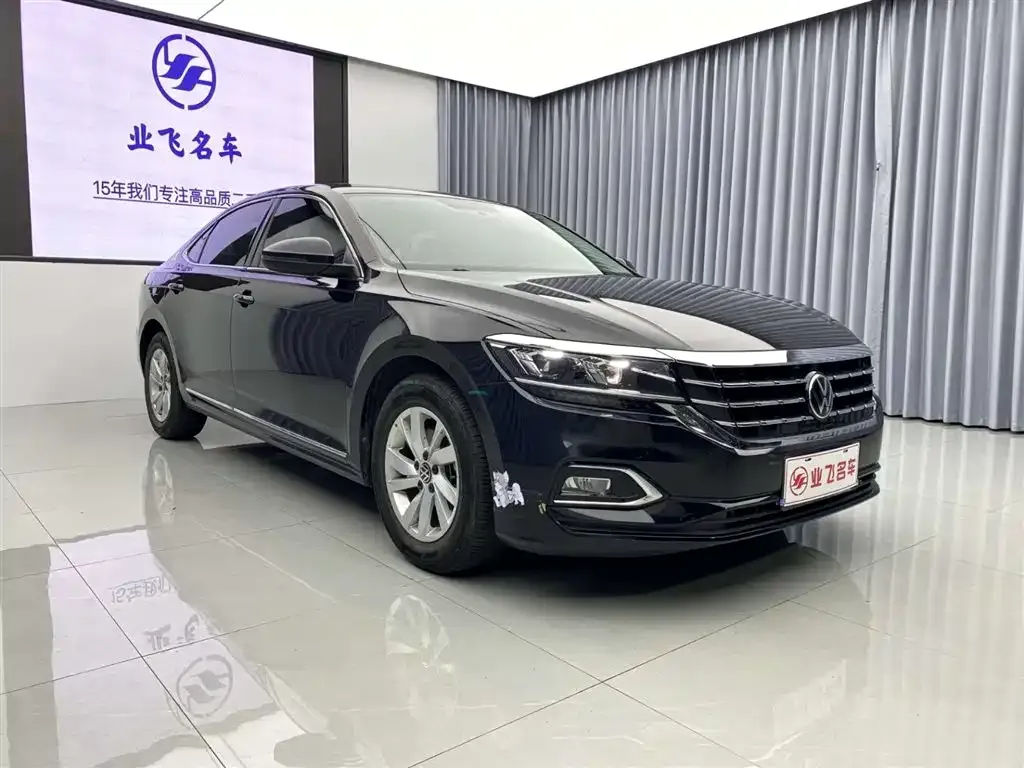 Volkswagen Passat — фото 2