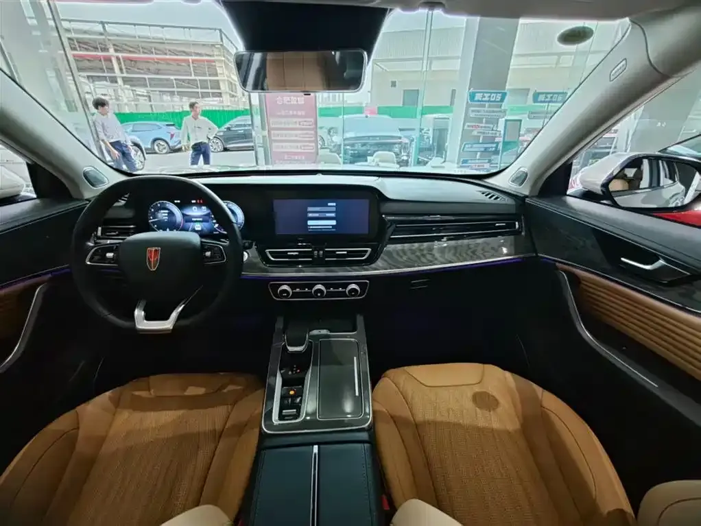 Hongqi HS5 2023 из CN, фото 3