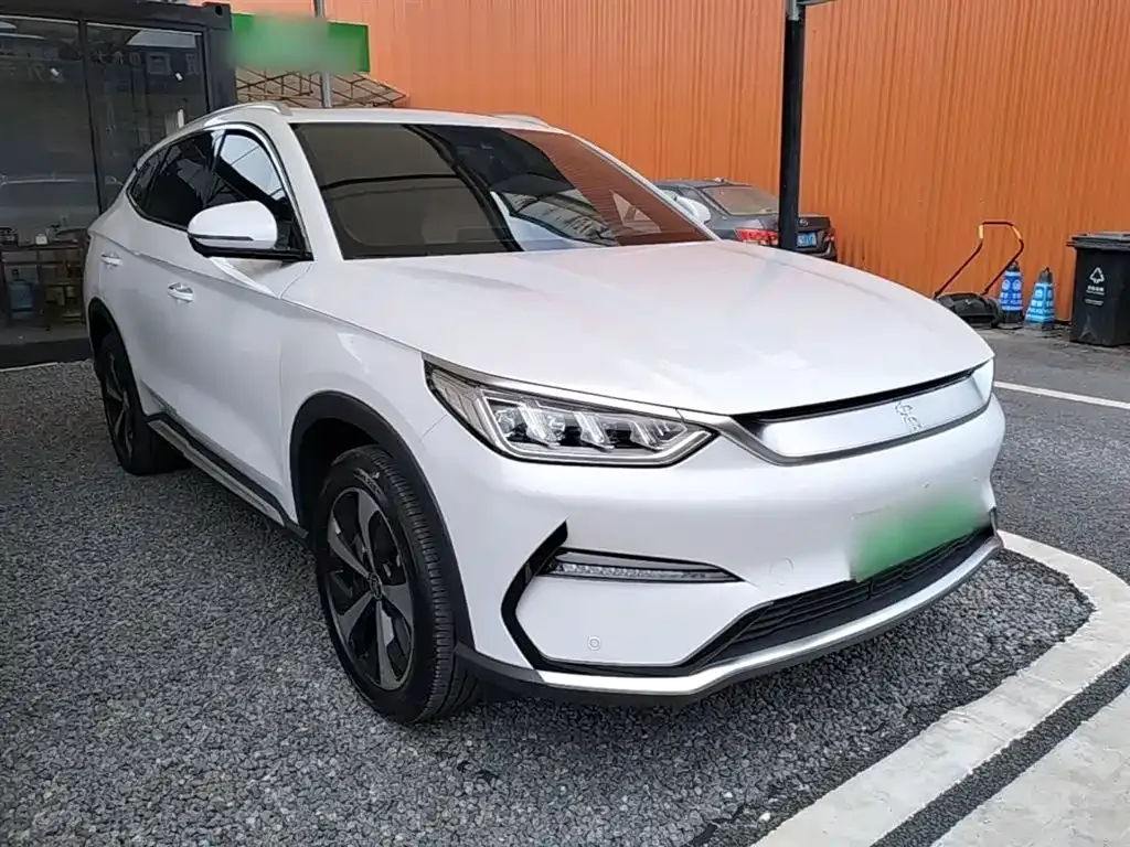 BYD PLUS New Energy — фото 3