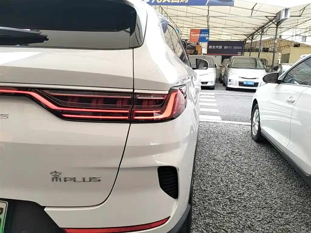 BYD PLUS New Energy — фото 9