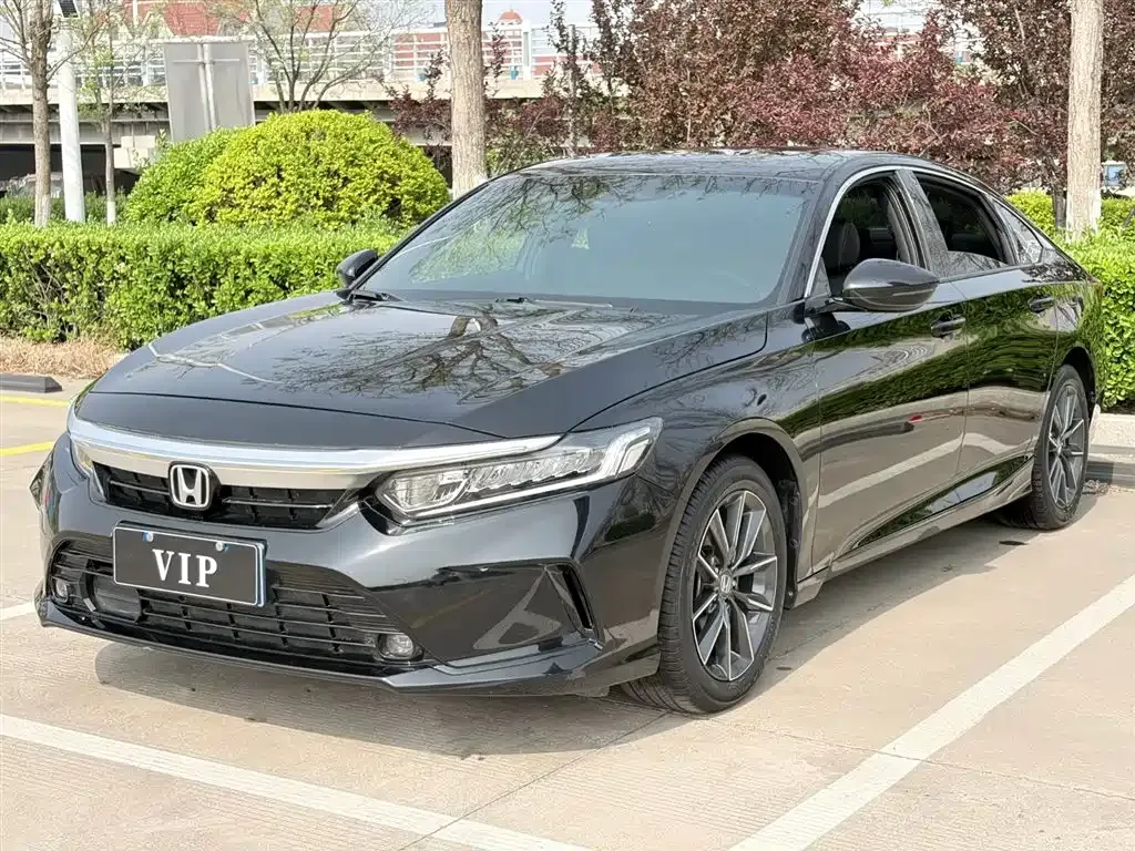 Honda Inspire 2023 из CN, фото 1