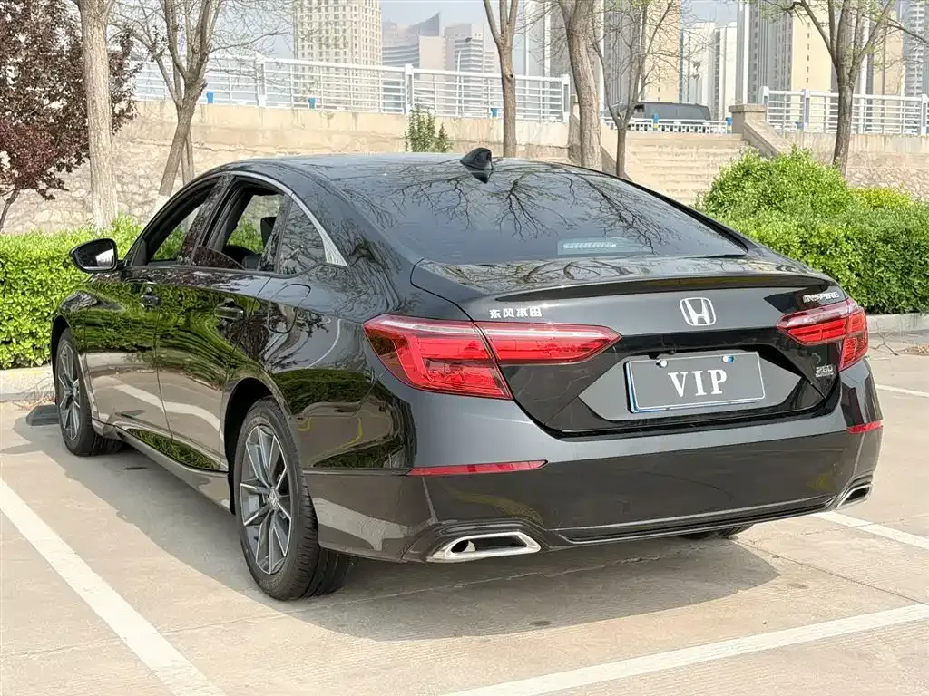 Honda Inspire 2023 из CN, фото 6